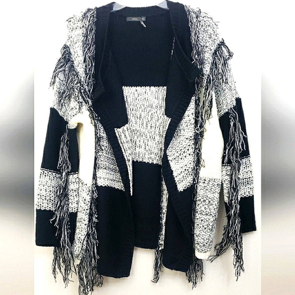 Nwot Anthropologie THML Boho Black/White Boho Fringed Oversized Open Car…